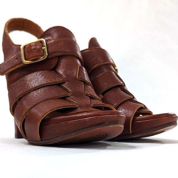 Chie Mihara Heeled Sandal - Picture 4 of 10